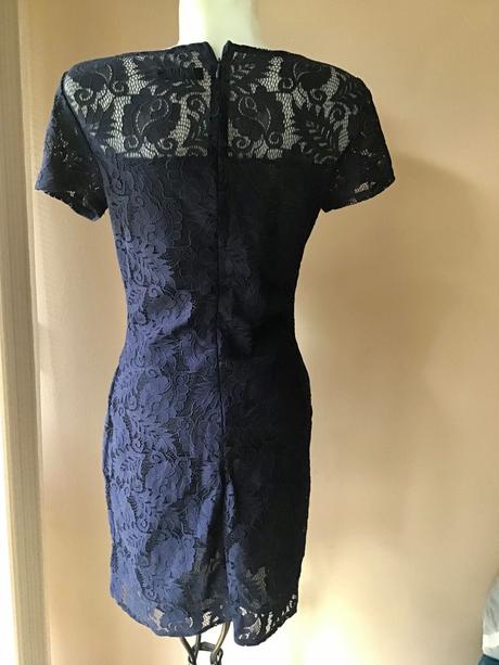 Krasne šaty/okt, 38