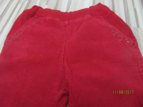 Menčestrové nohavice, 122