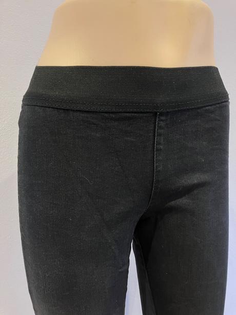 Dámske čierne rifľové legíny (38), f&f,m