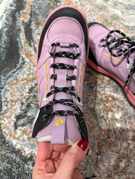 Ecco topanky, ecco,39