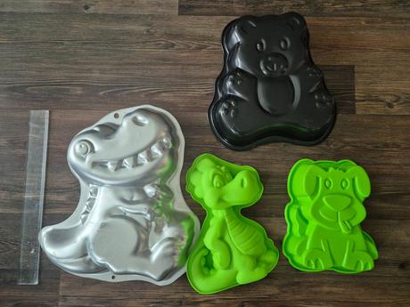 Forma na torty dinosaurus, drak, pes, macko, 