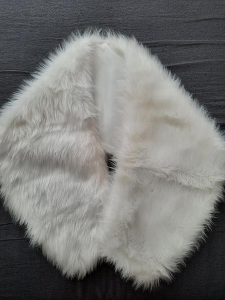 Svadobný kožuštek, s