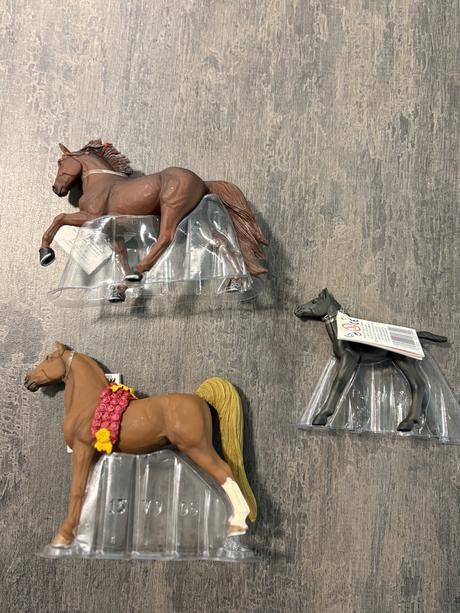 Safari ltd - nové postavičky koníky,