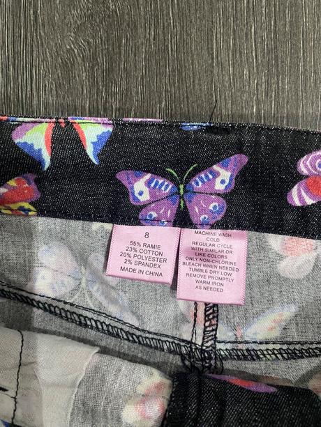 Dievčenské kraťasy velk.128, 128