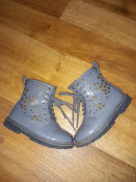 Sivé topánky 28cky, 28