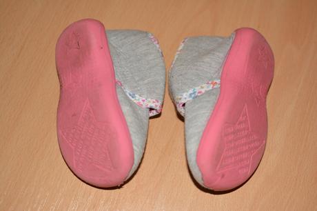 Papuce hello kitty, deichmann,22