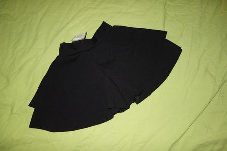 Nove suknickove kratasky kaos, 104