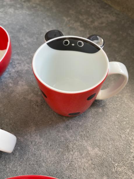 Mikulášske hrnčeky a tanierik, 