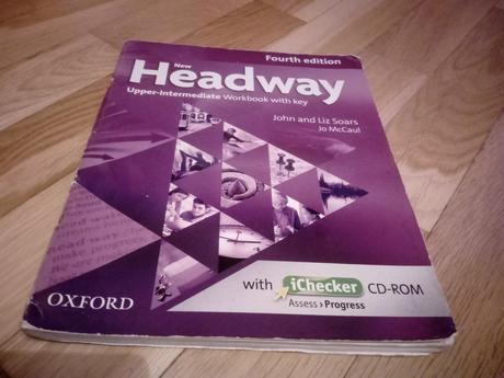 Študentská kniha new headway, 