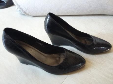 Predám obuté 3x topánky veľ.č.37, 37