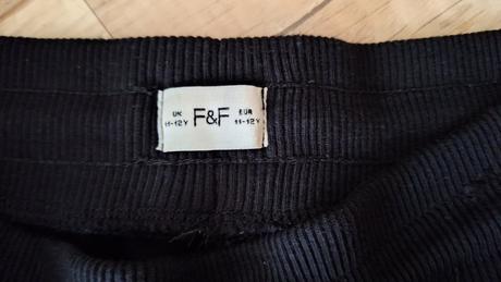 Teplaky, f&f,152