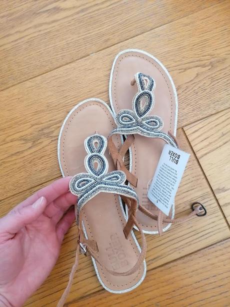 Sandalky - nove - kožené, 39