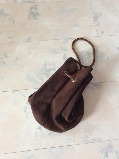 Kožený semišový batôžtek,