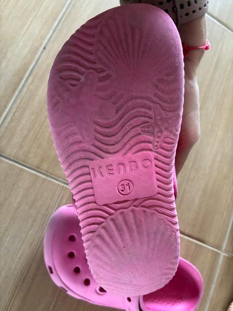 Sandale typu crocs, 31