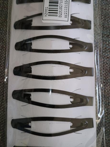 Sponka pukacky čierne 12 ks, 