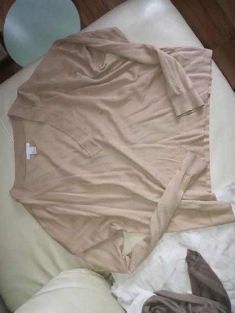 Elegantný pulóver s hlbokým vystrihoml/xl, h&m,xl