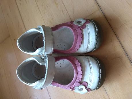 Topánky, kornecki,24