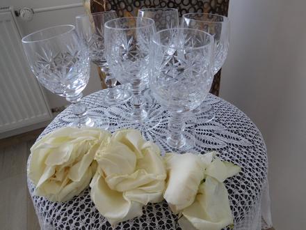 Poháre 6 kusov jemný výbrus top top stav.,