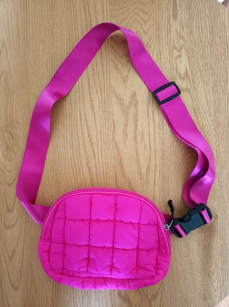 Sýto ružová taštička, 