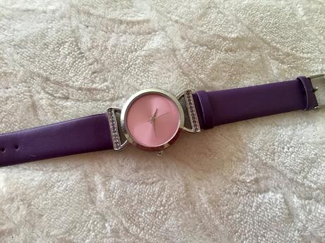 Hodinky od avonu, avon