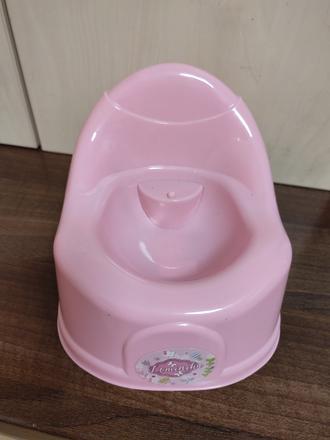 Nocnik pre babiku, skoro nehrany,