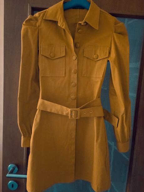 Nenoseny kabátik nový - tenší, úzky sexi, 36