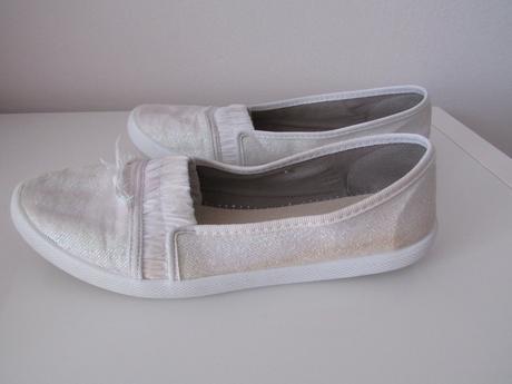 Topánky/prezúvky, 37