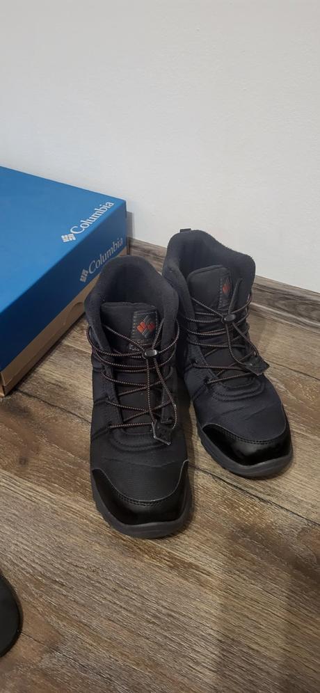 Cizmy, columbia,37