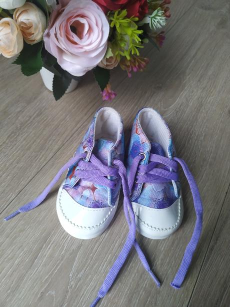 Ľahké capačky, nové, 17