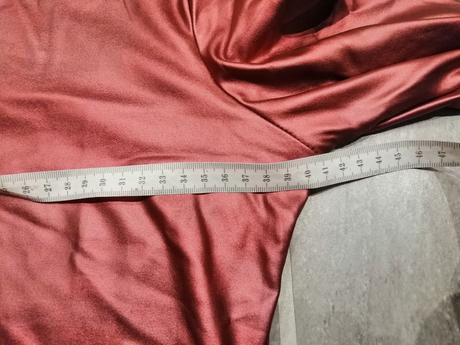 Medeno ružové jedinečné lesklé pružné šaty vs-m, m