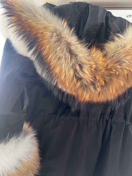 Bunda s pravou kožušinou, s