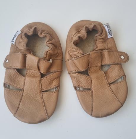 Sandalky, liliputi,25