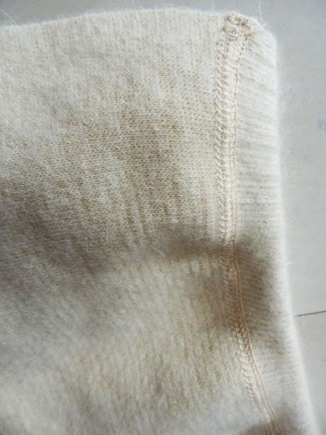 Angorový návlek na koleno,