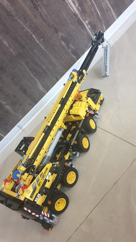 Lego technic 42108  - pojazdný žeriav  top stav, 