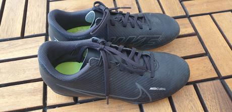 Futbalove kopacky, 35