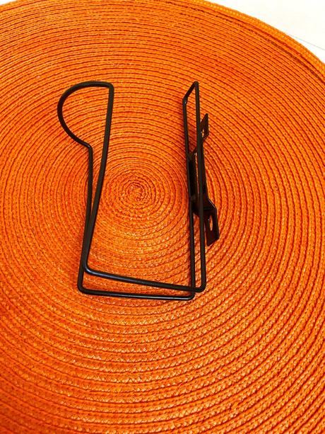 Stojan na fľašu na bicykel,