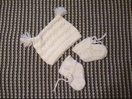 Handmade pletená čiapka a papučky, 62