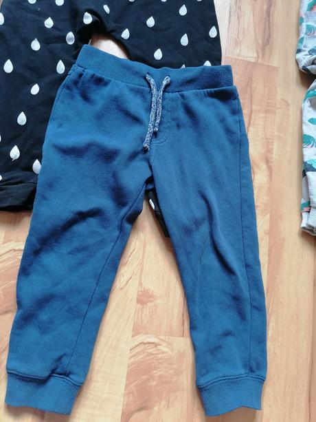 Tepláky 98-104, 104