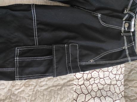 Kapsace čierne bershka, bershka,32