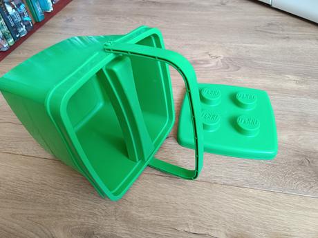 Vedierko s kockami lego duplo,