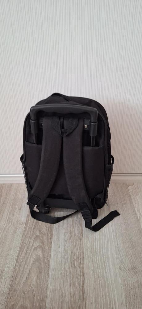 Batoh,taška na kolieskach + deka spiderman, 