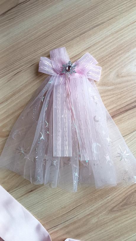 Nádherné šaty pre princeznú, 128