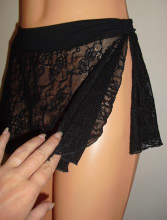 Bloch sexy suknicka krajkovana, s