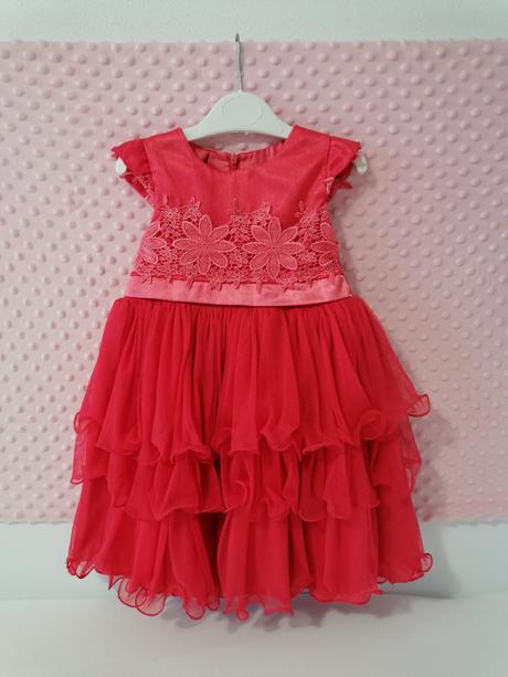 Slavnostne saty s bohatou suknou, 98