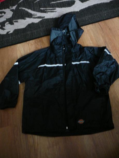 Chlapcenska prsiplastova bunda, 128