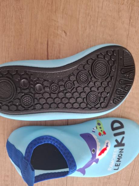 Topánky do vody, 26