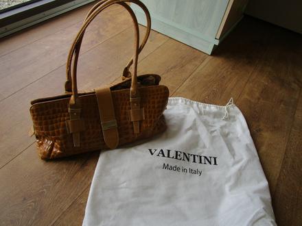 Kožená kabelka valentini original, valentino