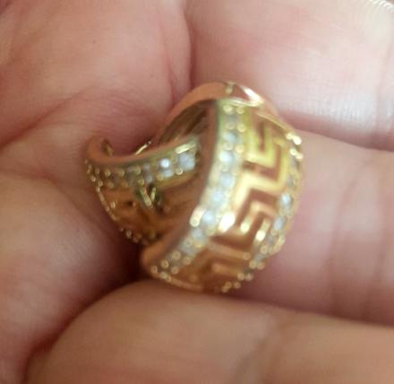 Pozlatene chirurgicke, 