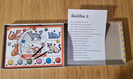 Školička 2 elektronicka hra,