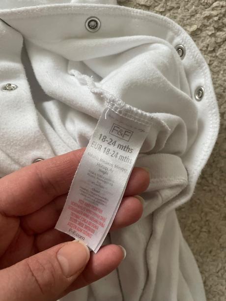 Biele pyzamko dupacky 92, f&f,92